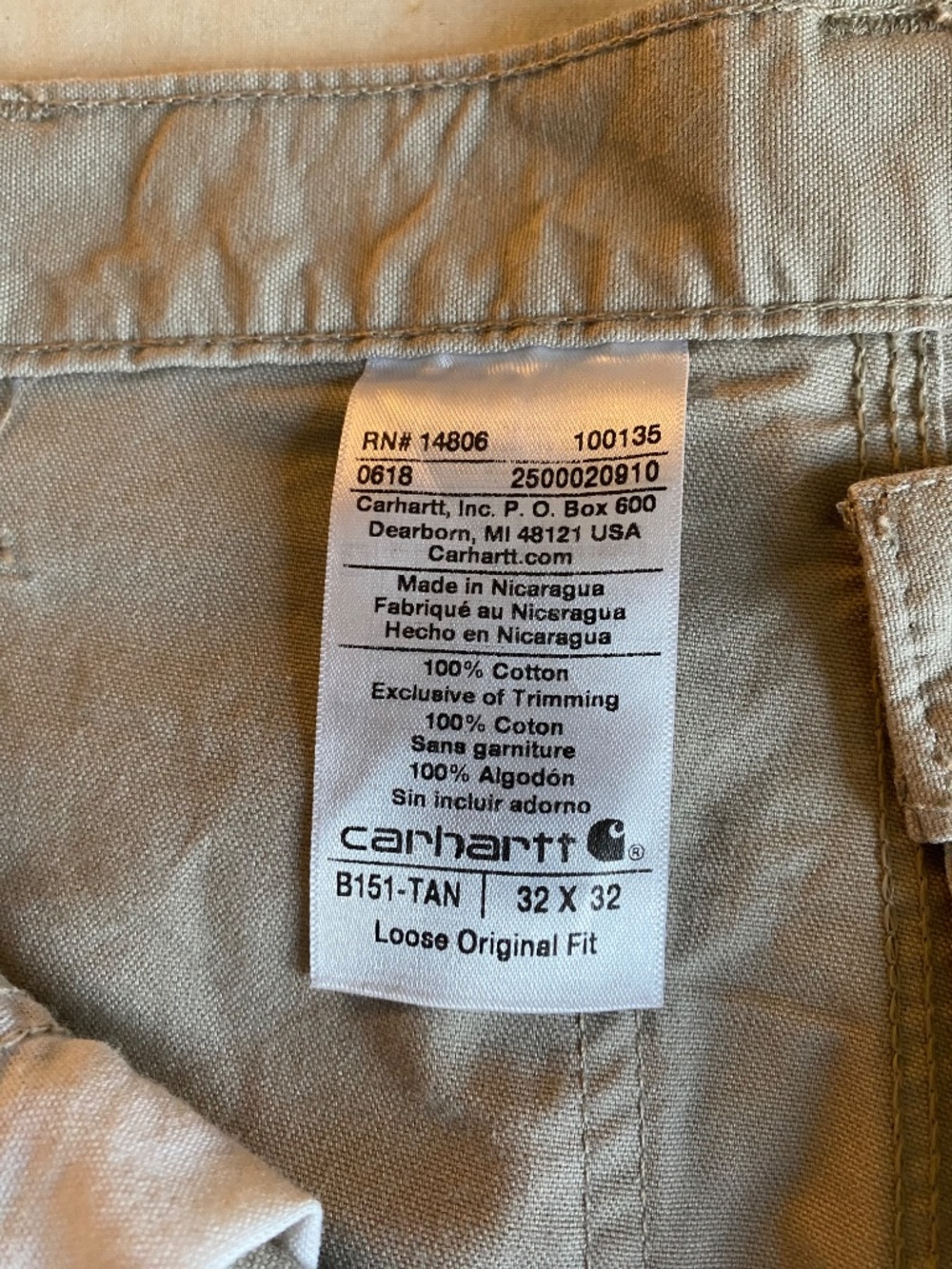 Like new Carhartt cargo pants - Picture 4 of 4